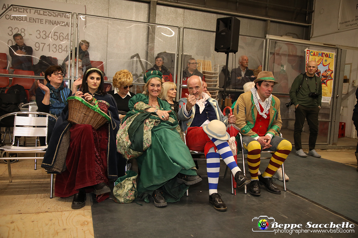 VBS_4657 - Investitura Re Peperone e Bela Povronera Carnevale di Carmagnola 2024.jpg